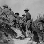 5c8a7300260000e104fe5ccf