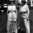 5c8a730a20000043046f2b97