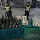 5c8a59a42500000a06810a1c