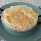 La autora de este plato asegura que es "un plato completísimo y muy saciante". Consulta la receta completa en Cookpad.