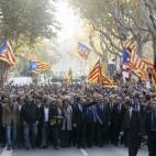 5c8a3e7f260000e804fe1855