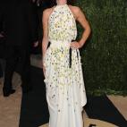 5c8adf51240000f7054c9a12