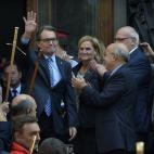 5c8a3e83250000580680e3e9