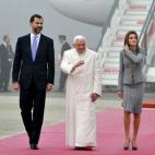 5c8adc43360000c81a6c329e