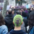 5c8a5b4f250000e203c8f221