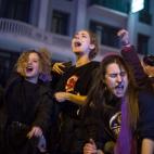 5c8a5b5e2500005206810c32