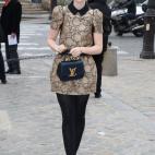 5c8ade8320000043046fe3e5