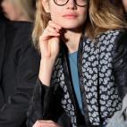 5c8ade843b000002076cb6d1