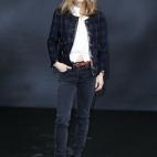 5c8ade8a2500000d04c9c98d