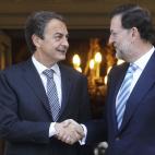 "Las decisiones pol&iacute;ticas de especial trascendencia podr&aacute;n ser sometidas a refer&eacute;ndum consultivo de todos los ciudadanos". Los Gobiernos no han sido muy partidarios de hacer consultas sobre sus grandes decisiones. Incluso, l...