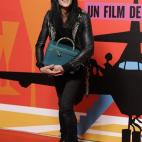 5c8ae0a5240000f404a3d7d7