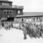 Liberación de prisioneros, entre ellos niños.