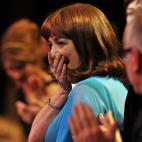 En 1997 confesó que adeudaba 170 millones de las antiguas pesetas (alrededor de un millón de euros). "He sido estafada por el señor con quien viví 13 años", dijo entonces la actriz. A aquella pareja le había otorgado poderes universales.