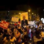 5c8b18b322000031001a434c