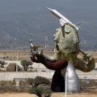 Su coste fue de 150 millones de euros. De sus pistas no han llegado a despegar ni a aterrizar aviones.