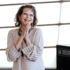 5c8abada20000045046fa304