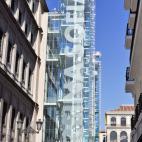 5c8aacbe360000e01c6bdb61