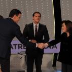 5c8a9a4e240000f404a34bd9