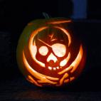 5c8b1757230000dd04241475