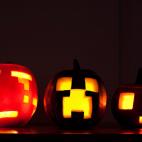 5c8b1765360000c81a6c6fc7