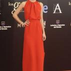 Cuándo: 2013. Qué: Dior. Por qué: por demostrar que no hace falta ir muy rimbombante para recoger un premio a Mejor actriz revelación. Macarena estuvo perfecta con este diseño de cuello halter en color rojo que combinó con (contados pe...