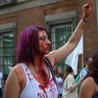 5c8aa9a6240000f404a371d3