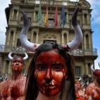 5c8b1bba2500000d04ca0eba