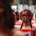 5c8b1bbb360000c81a6c7a69