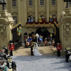 5c8b826d360000c81a6d42b2