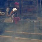 5c8b7b762300007f0124d908