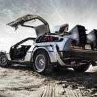 Tras el estreno de Regreso al Futuro, los DeLorean (una marca que nunca consiguió relevancia comercial) aumentaron notablemente su popularidad. Tanto fue así que John DeLorean escribió una carta a Bob Gale y Robert Zemeckis agradeciéndoles l...