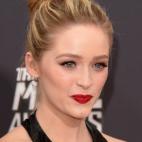 5c8ae537230000d50423e2fe