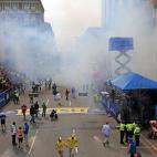 El humo se extendió por las calles de la ciudad, nublándolo todo y trayendo tristes recuerdos de los atentados del 11-S