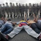 5c8ae5d820000043046fee75