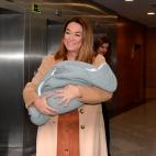 Toñi Moreno sale del hospital con su hija Lola
