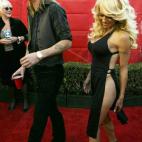 5c8a6429250000bd0581168b