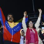 5c8ae5ad2400000a05a3dee8