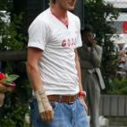 5c8a921b2300005300e6ba87