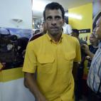 5c8ae5af360000a61b6c402f