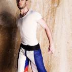 Óscar Elías Biscet, disidente político, fue condenado a 3 años de prisión por colgar boca abajo la bandera cubana.