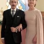 5c8a3b6e20000043046ee402