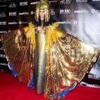 5c8a373a3b000054066bb3a1