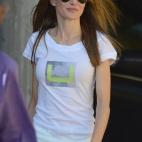 5c8b69a1240000f404a4a6db