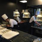 5c8a68b1240000f404a30b9b