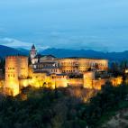 5c8b16ae2400000a05a40e39