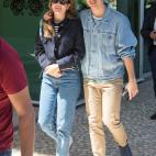 5e249294220000640747310e