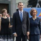 5c8b1d26360000c81a6c7e5a