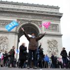 5d663d2e25000032038809e4