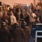 Continúan los disturbios por la noche