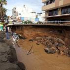 5c8b1eed2400004205a4233c